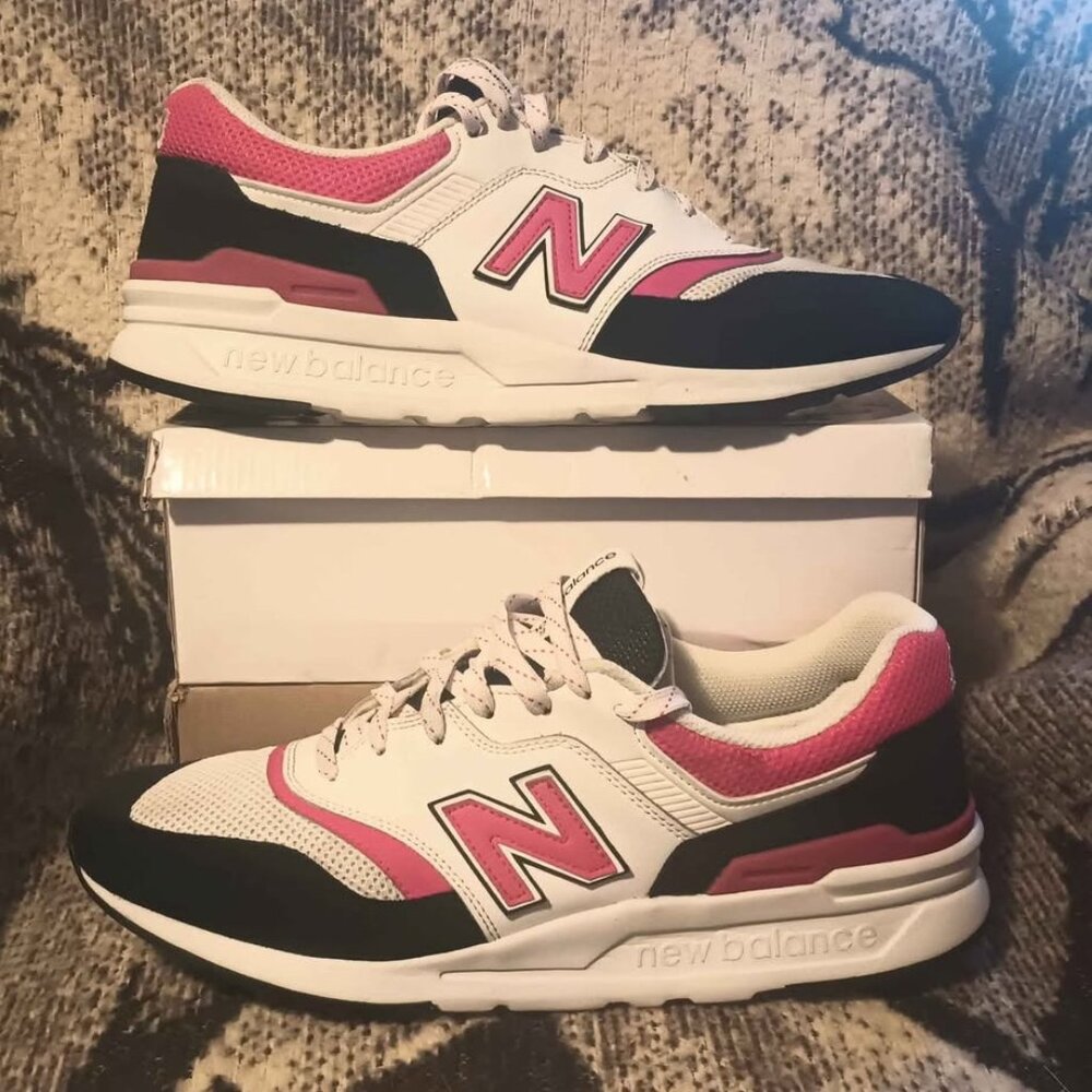 New Balance 997H White Black Red Classic Vintage Style Sneakers Men’s Great Cond